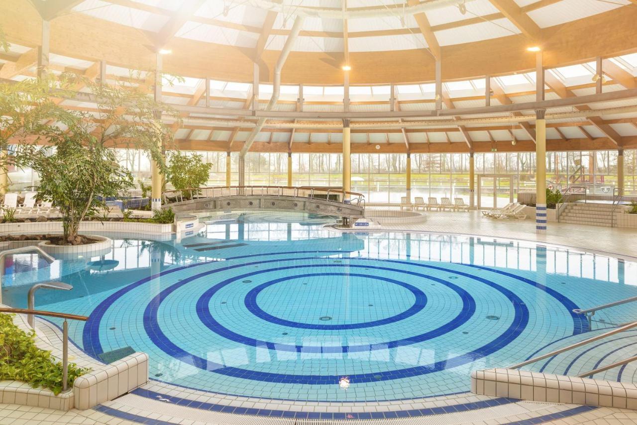 Schicke Fewo Mit Terrasse, Gratis Nutzung Vom Ahoi Erlebnisbad Und Sauna In Sellin - Haus De Niege Wech Fewo 02 Тиссов Екстериор снимка